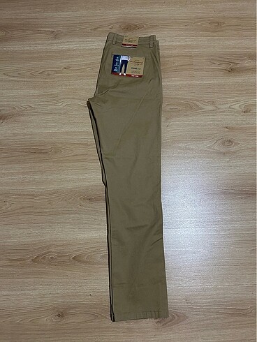 Weatherproof Vintage Men?s Chino 2.0 Slim Straight Fit