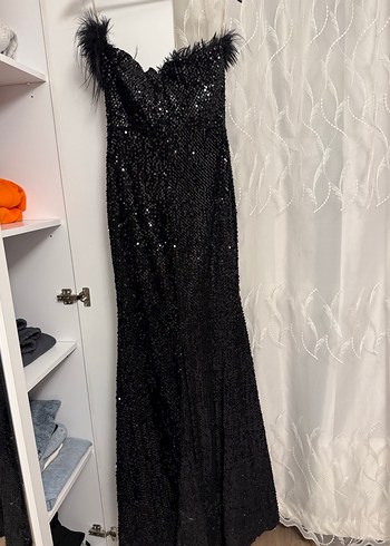 Siyah Kürklü Uzun Abiye Elbise - Görsel 3