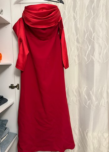 Drapeli Straplez Uzun Kırmızı Abiye Elbise - Görsel 2