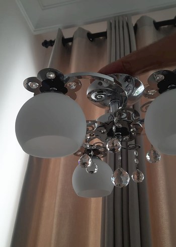 Beden gri Renk Bej Renkli Kristal Detaylı Tavan Lambası