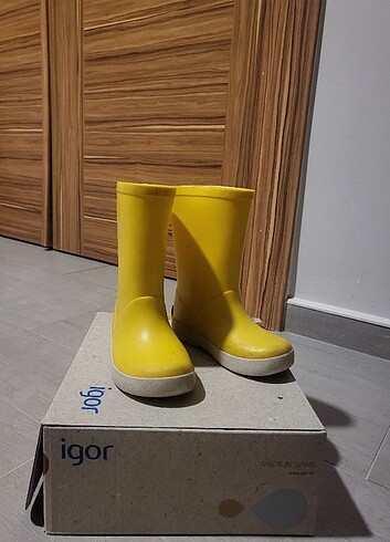 Igor sari yağmur botu