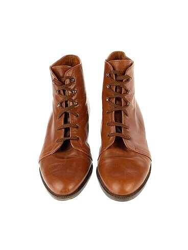 39 Beden Russell & Bromley Bot %70 İndirimli.