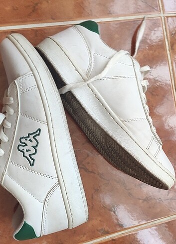 38 Beden beyaz Renk Kappa ayakkabı 