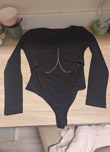 Zincirli bodysuit