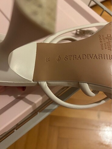 Stradivarius Stradivarius topuklu ayakkabı