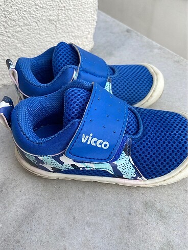 Vicco ayakkabı