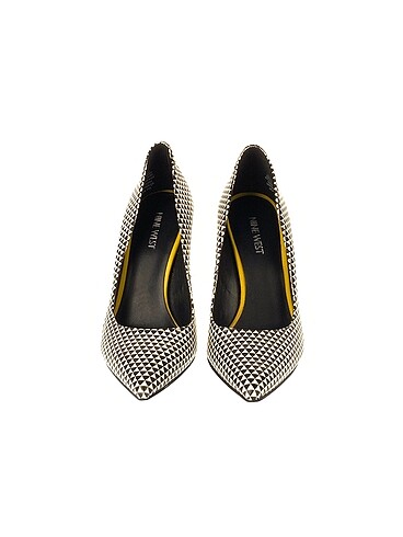 40 Beden Nine West Stiletto %70 İndirimli.