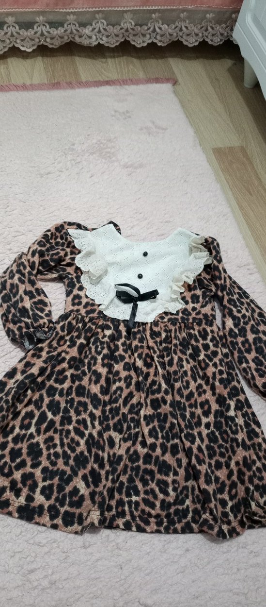 Kız Çocuk Desenli Elbise - Görsel 2