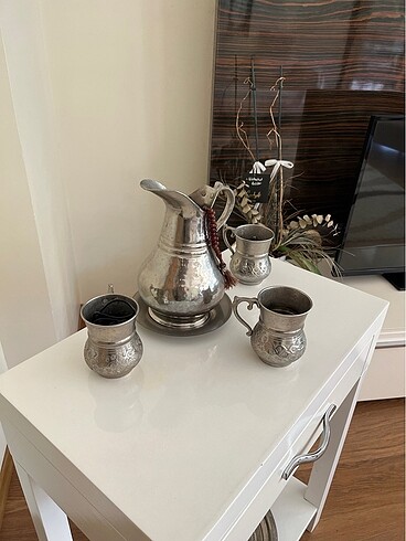 Gümüş 4 lü sürahi bardak set