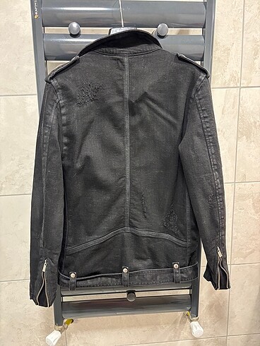 s Beden siyah Renk The kooples orjinal jean ceket