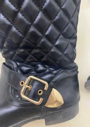 Kadın Siyah Tokalı Deri Dizüstü Bot - Görsel 6