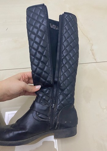 Kadın Siyah Tokalı Deri Dizüstü Bot - Görsel 7