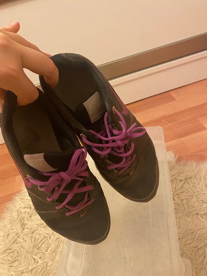 Nike Mor Bağcıklı Kadın Spor Ayakkabı - Görsel 4