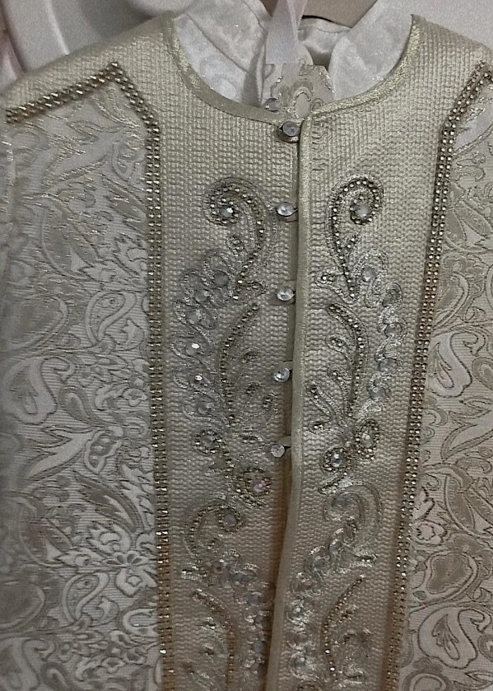 Sünnet kıyafeti işlemeli - Görsel 4