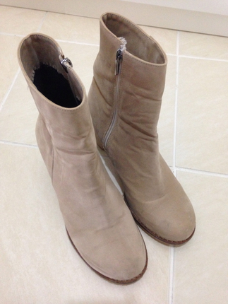 Shoetek bej bot