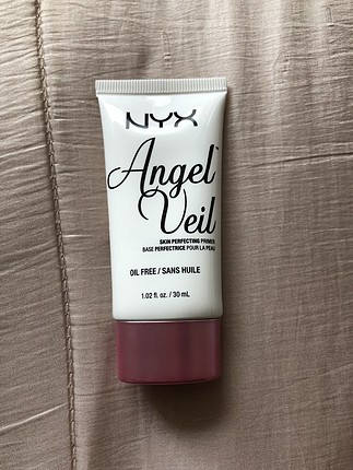 universal Beden NYX Angel Veil makyaj bazı