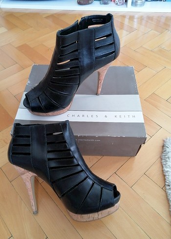 Charles&Keith Topuklu Ayakkabı