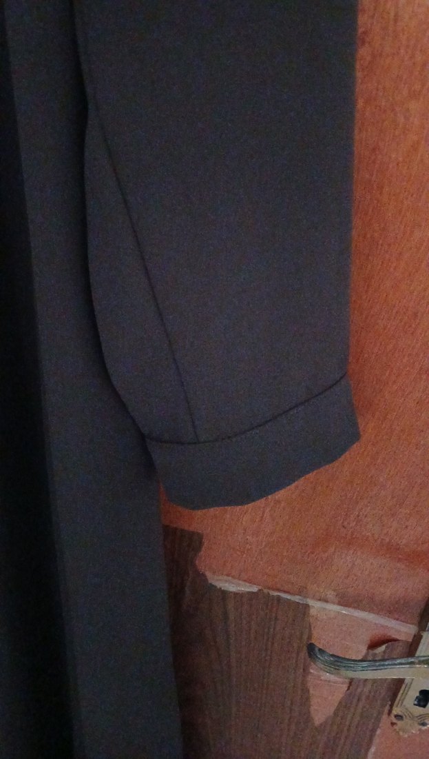 Siyah Uzun Kollu Dökümlü Kadın Elbise - Görsel 3