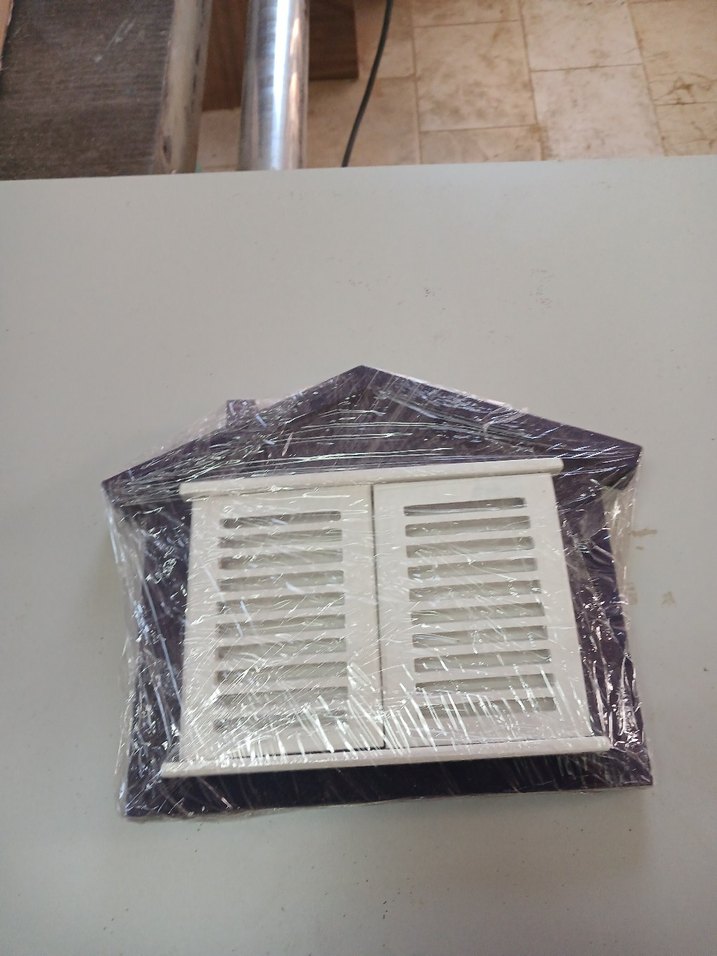 Pembe Pencere Tasarımlı Dekoratif Ev Süsü - Görsel 4