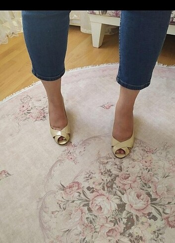 38 numara bej rengi ayakkabı