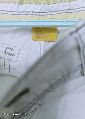 Beyaz şort - Görsel 3