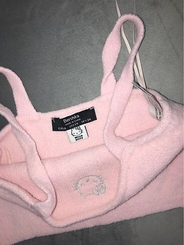 xs Beden Bershka hello kitty top