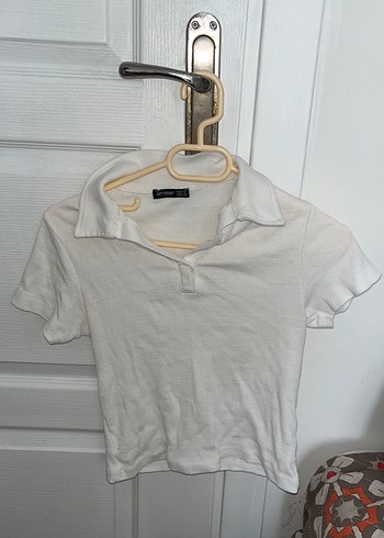 Beyaz crop Polo yaka Tişört bluz