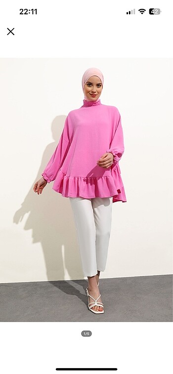 Pembe tunik