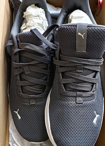 42.5 Beden Puma spor ayakkabı