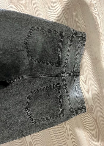 Açık Gri Bershka Baggy Jean 42 beden - Görsel 4