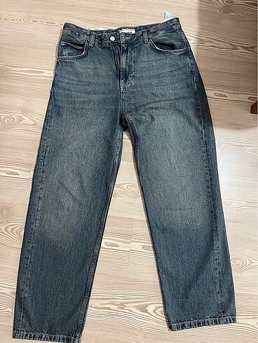 Pull and Bear Pull&Bear Baggy jean 42 beden