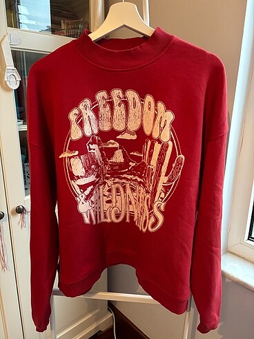 Bershka Sweatshirt