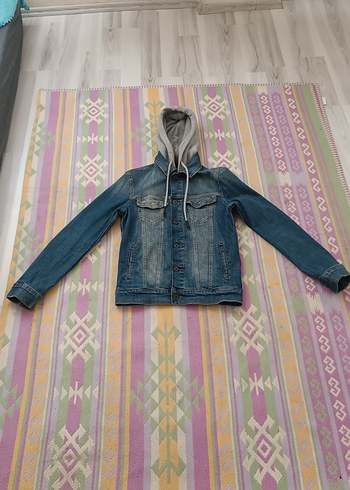 Kapüşonlu Düğmeli Mavi Denim Ceket