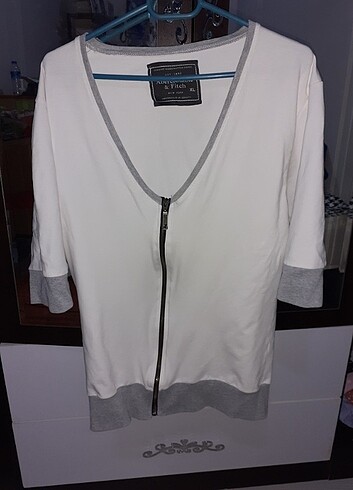 Abercrombie &Fitch hırka