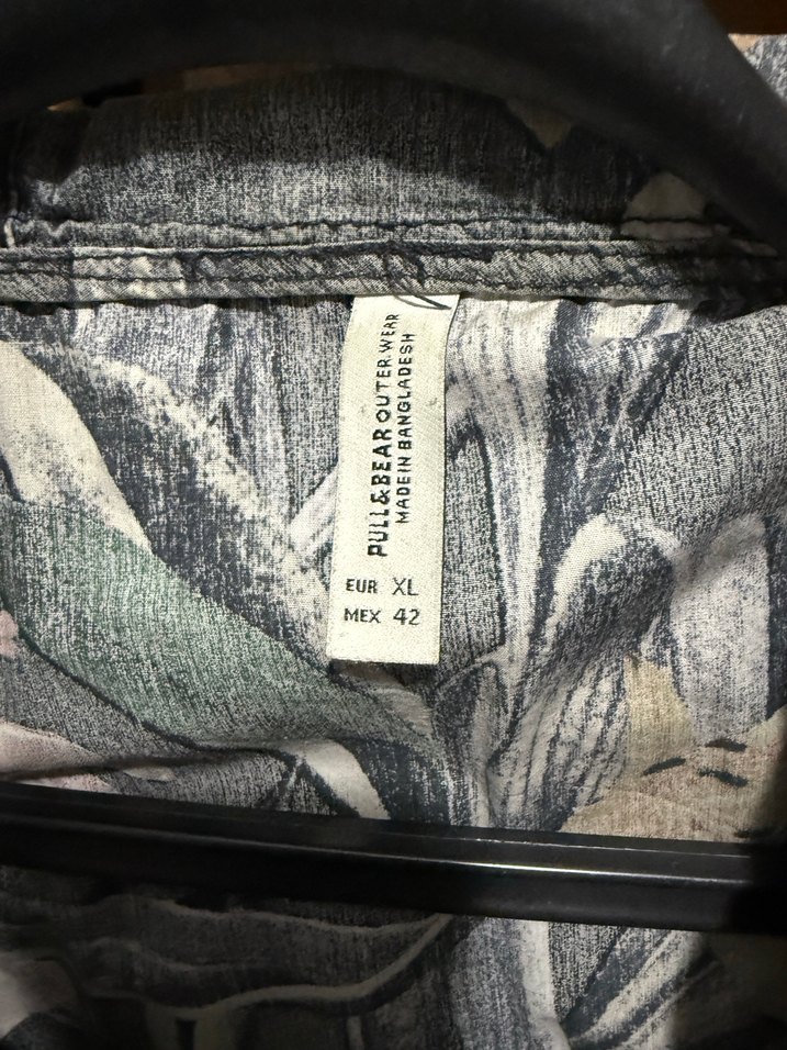 Çiçek Desenli Kapüşonlu Gri Kadın Ceket - Görsel 2