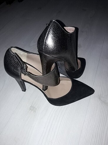 39 Beden Derimod suet deri stiletto