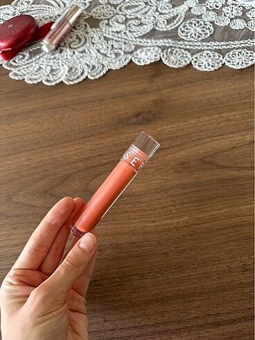 Sephora Sephora glossed