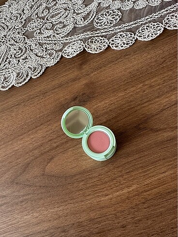 Kiko Kiko tekli far