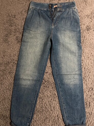 Bershka Straight fit jean