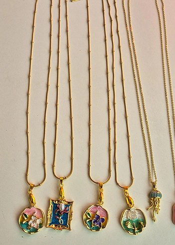 Gold Mini Zincir Detaylı Bohem Kadın Kolye - Görsel 3