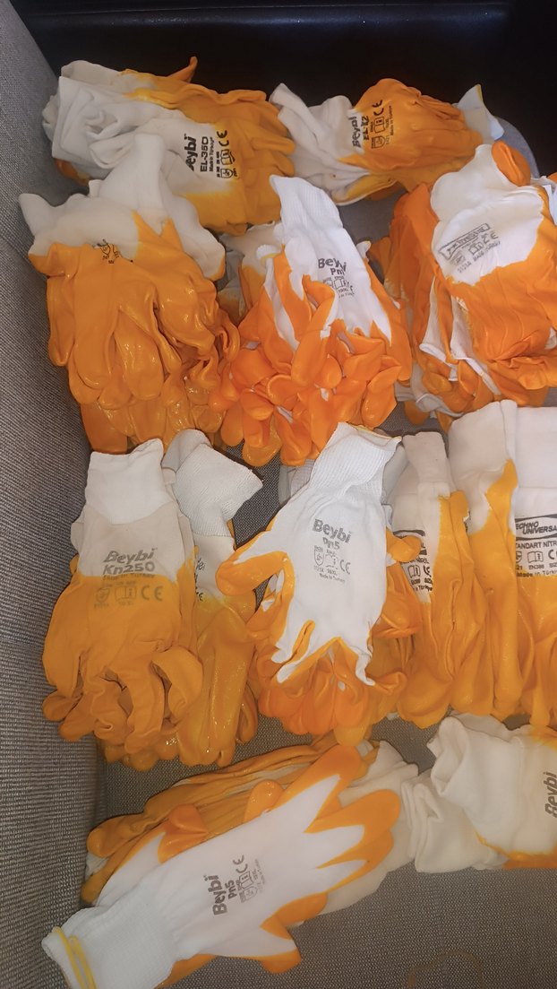 Sarı Baskılı Erkek Eldivenleri - Görsel 5