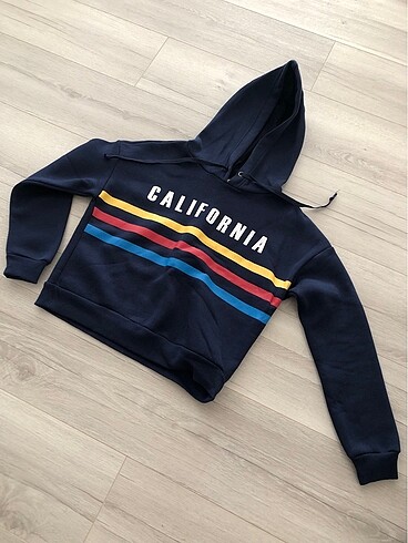 Kapşonlu sweat