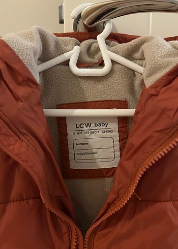 Kahverengi Kapüşonlu Erkek Çocuk Mont - Görsel 3