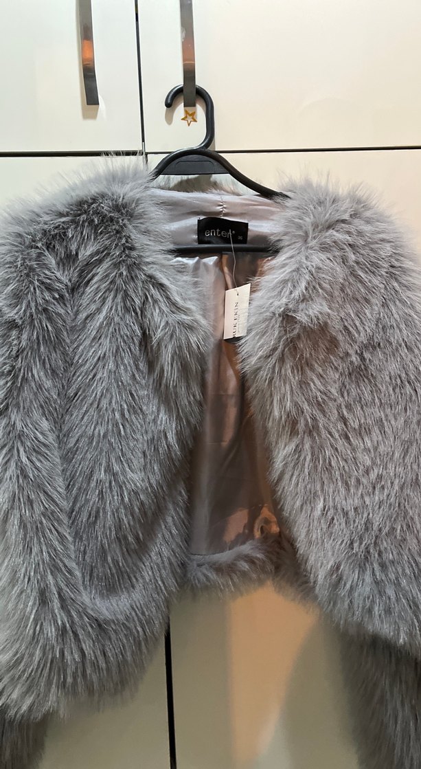 gri kürk - Görsel 2