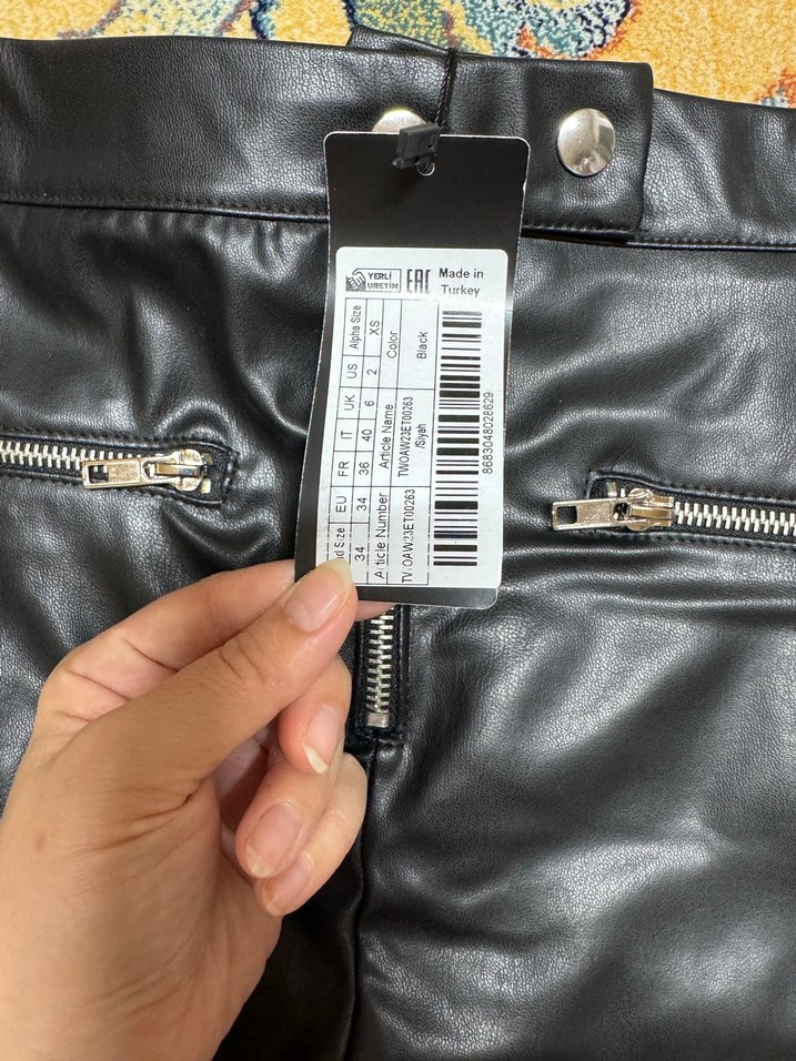 Siyah Deri Biker Mini Etek - Görsel 2