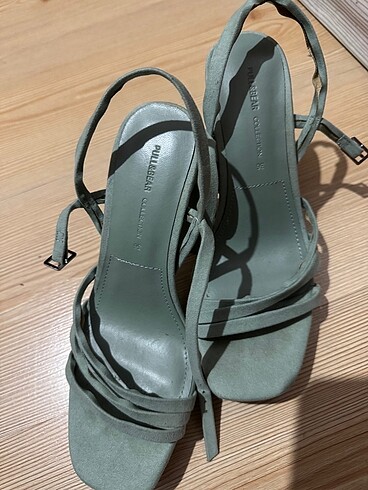 Pull&bear topuklu sandalet