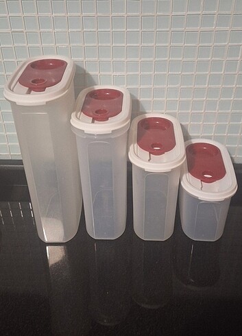 Beden Tupperware oval set 4'lü