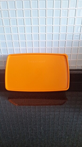 Tupperware alaska 600ml.