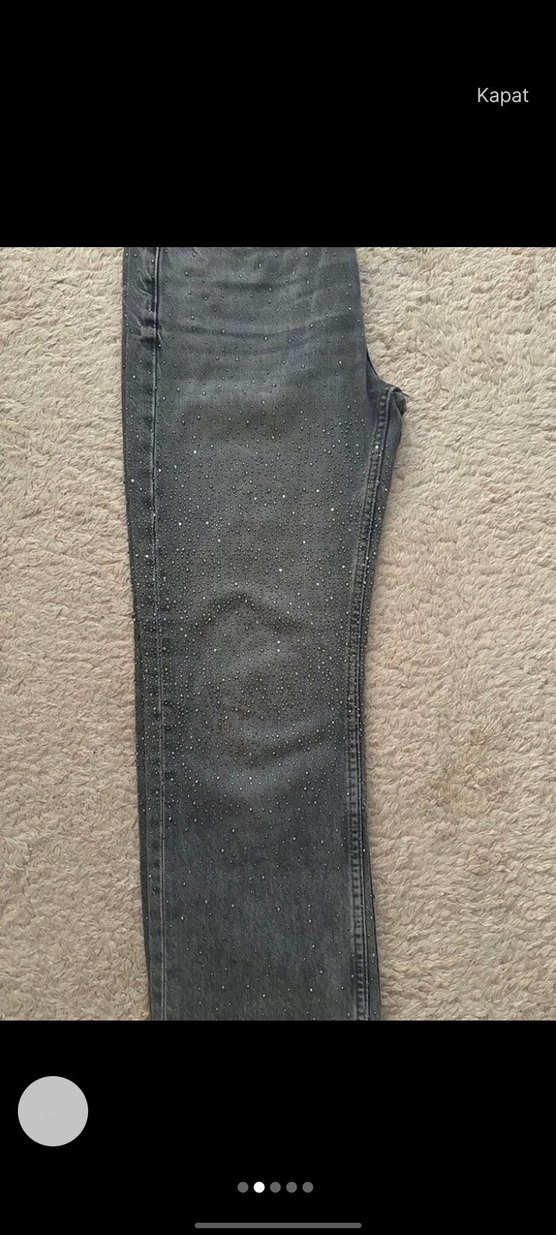 zara taşlı parlak jean - Görsel 2