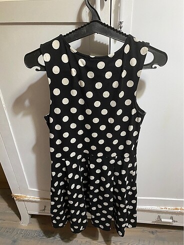 H&M #puantiyelielbise